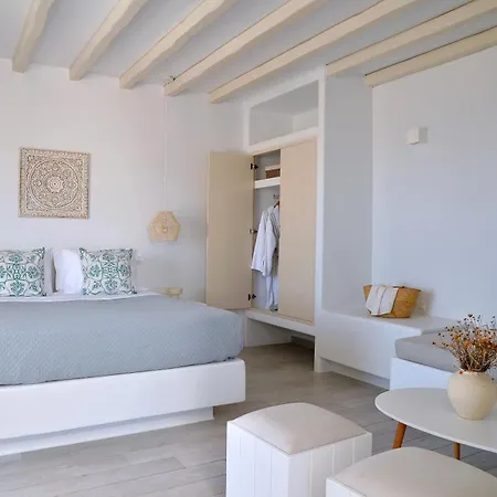 Mythology & Ξενοδοχείο Στελίδα