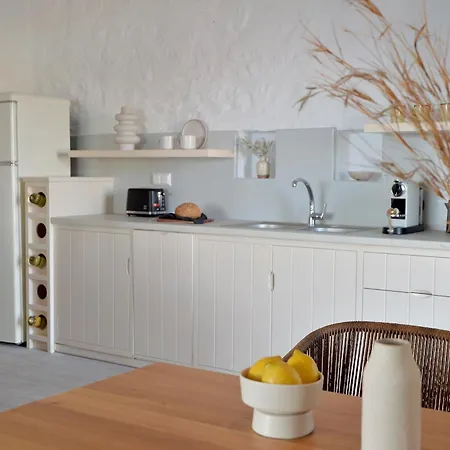 Hotel Mythology & Stelida (Naxos)