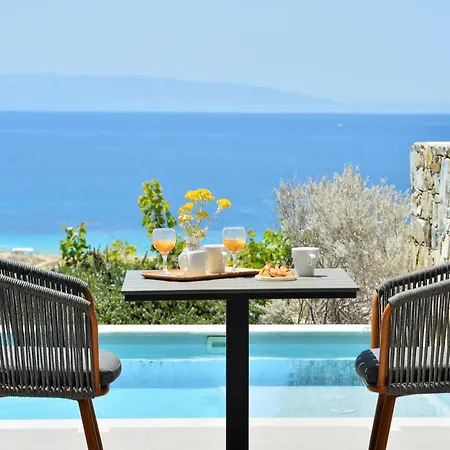 Mythology & Hotel Stelida (Naxos)