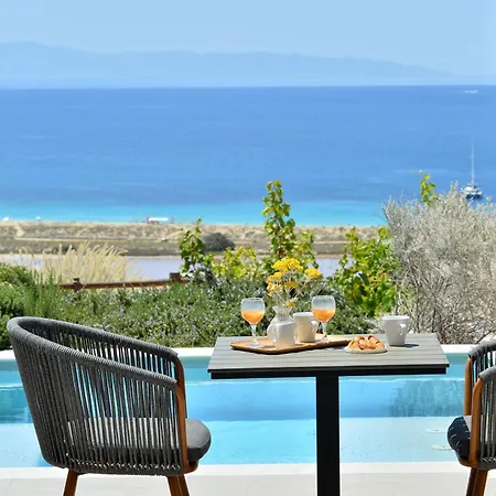 Mythology & Hotel Stelida (Naxos)