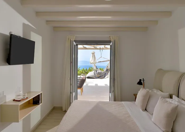 Mythology & 5* Stelida (Naxos)