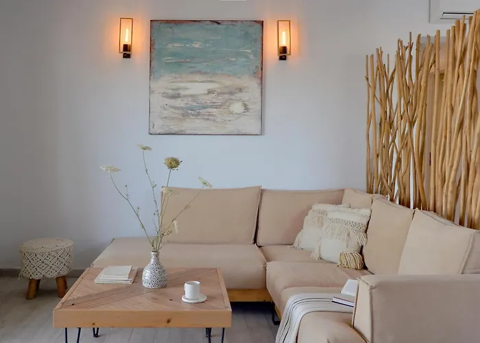 Отель Mythology & 5*