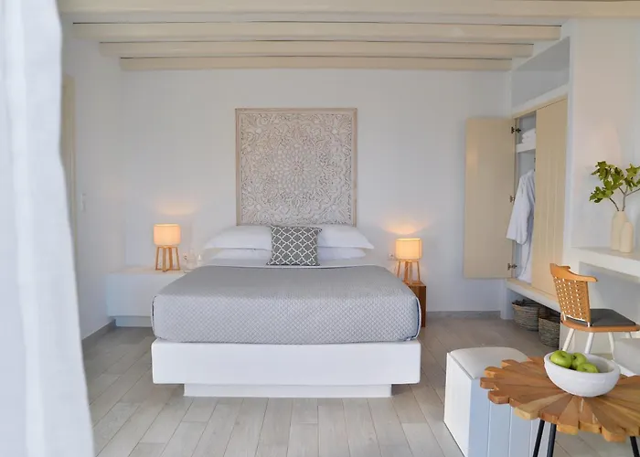 Отель Mythology & 5*