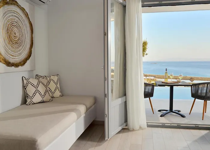 Mythology & Отель