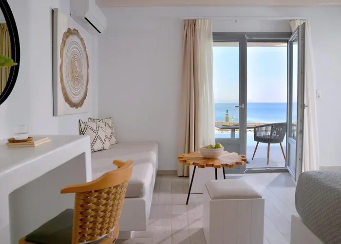 Отель Mythology & 5*